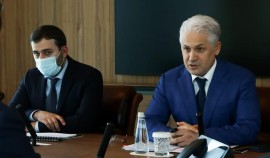 М. Хучиев обсудил с Д. Мантуровым вопросы развития экономики Чеченской Республики