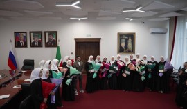 Лучших воспитателей Грозного наградили грантами Мэра