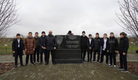 В Саду Героев прошли экскурсии для школьников и студентов Чеченской Республики