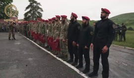 Семеро росгвардейцев из Чеченской Республики прошли испытания на право ношения крапового берета