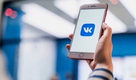 Пользователи ВКонтакте в среднем проводят 64 минуты в день — больше, чем в других соцсетях России