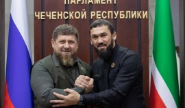 Рамзан Кадыров поблагодарил Магомеда Даудова за все годы службы на посту Председателя Парламента ЧР