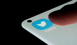 Twitter тестирует кнопку отрицательной оценки комментариев к публикациям