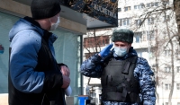 Россиян начали штрафовать за нарушение самоизоляции по новому закону