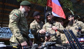 Начальник Управления Росгвардии по ЧР проверил готовность сводного подразделения БПЛА в Грозном.