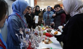 ЧГУ им. А.А. Кадырова провел благотворительную ярмарку в поддержку бездомных животных