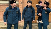 В Грозном спасены две женщины и ребенок во время пожара в квартире в одной из пятиэтажек