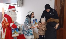 «Единая Россия» в Чеченской Республике поздравила семьи участников СВО с Новым годом| грозный, чгтрк