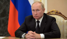 Владимир Путин поручил регионам разработать план по борьбе с омикрон-штаммом коронавируса