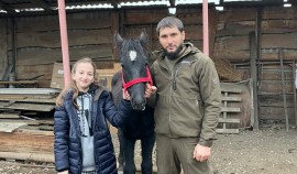 Письмо, отправленное отцу, которого нет в живых, помогло реализовать мечту чеченской девочки