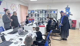 «Партийный десант оценил эффективность «Точек роста», «Профессионалитета» и инженерных классов в ЧР