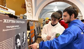 Молодогвардейцы и активисты «Волонтерской Роты» ЧР приняли участие в выставки «Искра надежды»