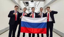 Чернышенко и Кравцов обсудили итоги участия российских школьных команд в международных олимпиадах