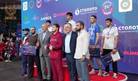 Во Дворце волейбола им. У. Ахтаева завершилось первенство России по вольной борьбе среди юниоров| грозный, чгтрк