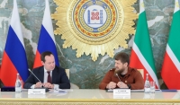 Рамзан Кадыров поздравил с Днём рождения гендиректора ПАО "Россети" Павла Ливинского