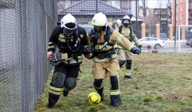 В Грозном прошли матчи по пожарному футболу