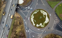 В России вступили в силу новые правила движения на круговых перекрестках