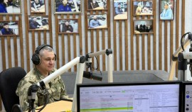 Военнослужащий Росгвардии принял участие в радиоэфире, посвященном 81-й годовщине Великой Победы| грозный, чгтрк