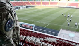 Росгвардия обеспечила безопасность на футбольном матче РПЛ «Ахмат» - «Рубин» в Грозном
