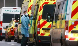 За неделю в мире от COVID-19 умерли более 93 тыс. человек