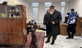 Рызван Дадаев посетил районный Дворец культуры в городе Наурская