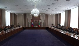 В Правительстве ЧР обсудили реализацию мер поддержки участников СВО| грозный, чгтрк