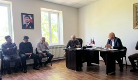 Россельхознадзор провел совещание по фитосанитарному контролю в Урус-Мартановском районе