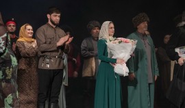 Коллектив драмтеатра им. Х. Нурадилова принял участие в фестивале тюркских народов «Науруз»