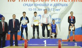 Чеченский атлет привез три золотые медали с первенства России по тяжелой атлетике| грозный, чгтрк
