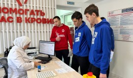 Активисты «Молодой Гвардии Единой России» совместно с «Волонтерской ротой» провели донорскую акцию