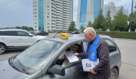 Активисты «Единой России» рассказали чеченским автомобилистам о правилах перевозки детей