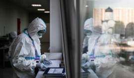 Число инфицированных коронавирусом в России увеличилось за сутки на 27 403