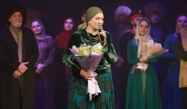 В Чеченском театре прошёл показ спектакля с переводом на арабский язык
