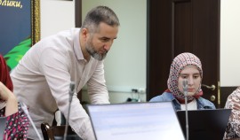 В Избиркоме ЧР обсудили финансовую отчетность с бухгалтерами ТИК| грозный, чгтрк