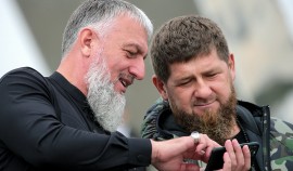 Адам Делимханов встретился в зоне СВО с командирами чеченских подразделений