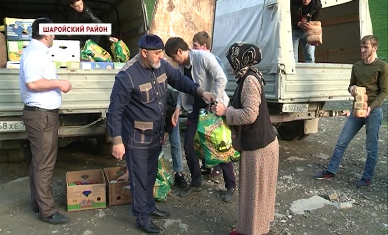 Благотворительная акция фонда Кадырова дошла до высокогорного Шаройского района