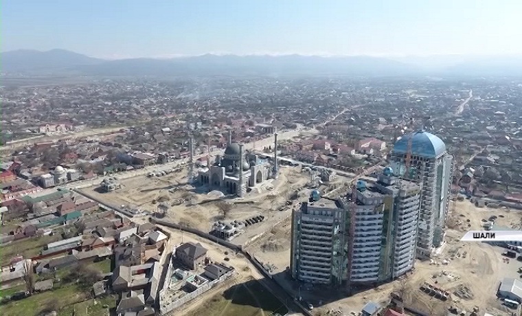 Строительство мечети имени Рамзана Кадырова в городе Шали, близится к завершению  