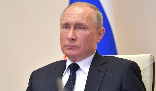 Владимир Путин продлил дополнительные полномочия глав регионов по борьбе с эпидемией