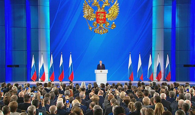 Владимир Путин предложил ежегодно увеличивать количество бюджетных мест в вузах