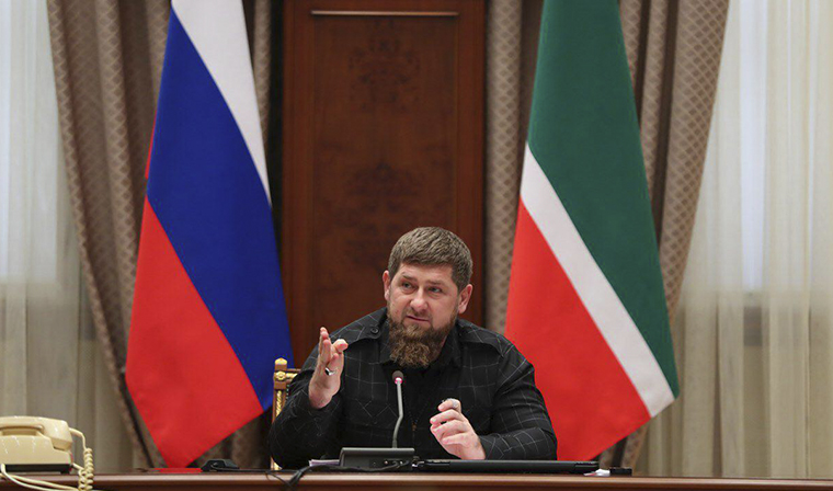 Рамзан Кадыров провел совещание по вопросам развития ОМС