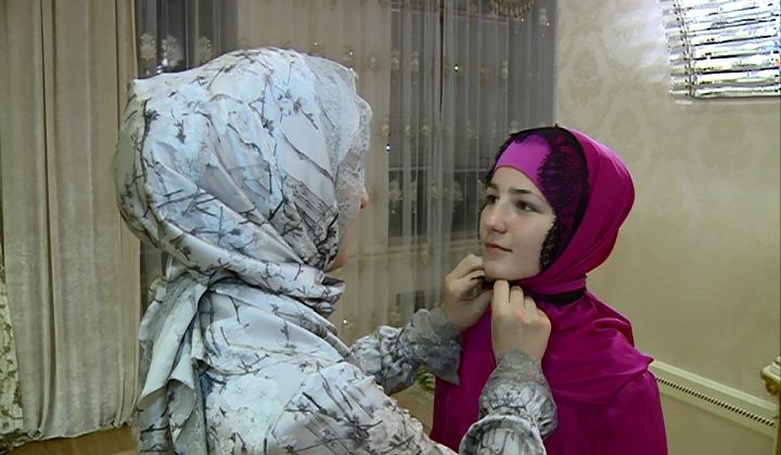 Дочь Рамзана Кадырова Табарик надела хиджаб