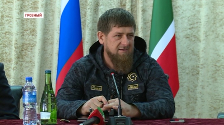 Владимир Путин и Рамзан Кадыров поздравили чеченскую молодежь с праздником 