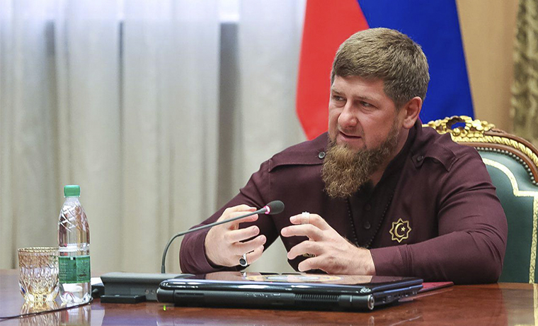 Рамзан Кадыров обвинил Запад в нежелании никому помогать