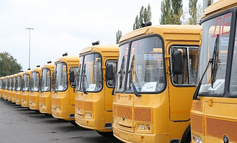 Чечня  в текущем году получит 70 новых школьных автобусов
