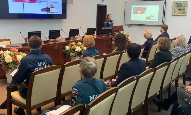 Специалисты силовых ведомств ЧР приняли участие во Всероссийском съезде психологов в Москве