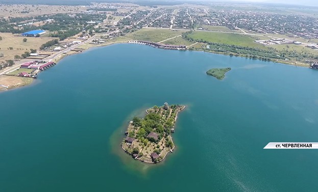 В Шелковском муниципальном районе прошла экологическая акция «Вода России»