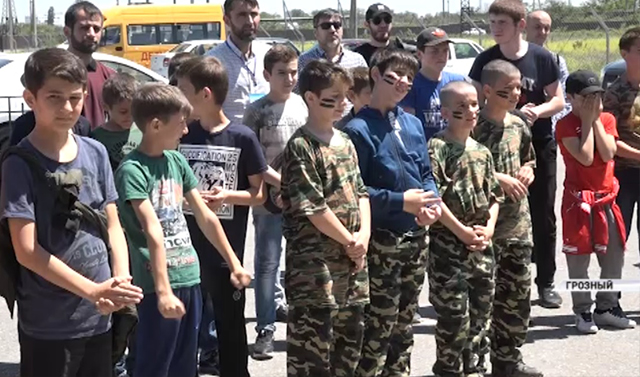 Чеченские школьники смогли примерить на себя роль настоящих гонщиков 