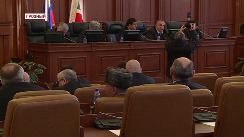В Парламенте ЧР обсудили вопрос нехватки в республике квалифицированных кадров