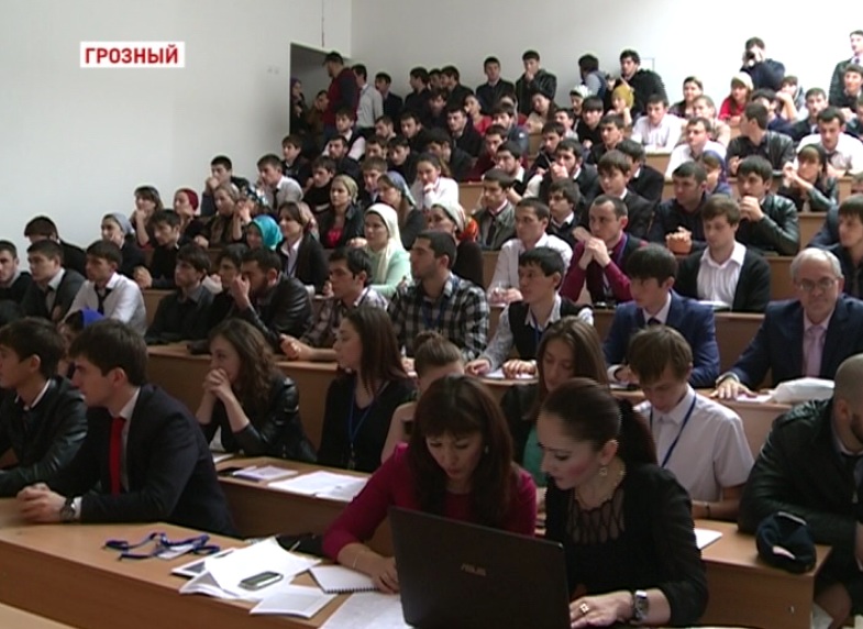В Грозном  прошел II Всероссийский студенческий форум «Россия – наш общий дом» 
