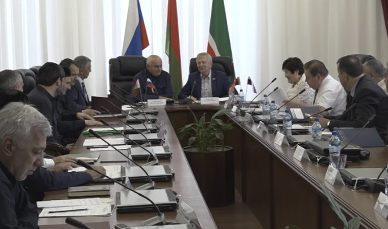 В Грозном Парламентарии Собрания Союза Белоруссии и России обсудили вопросы внешней политики